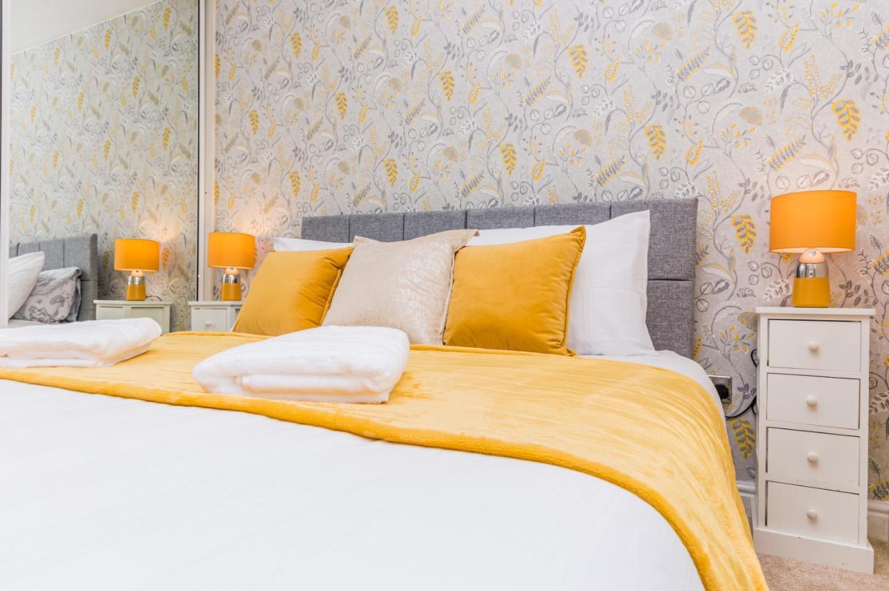 Burnham House - Labrad Homes *